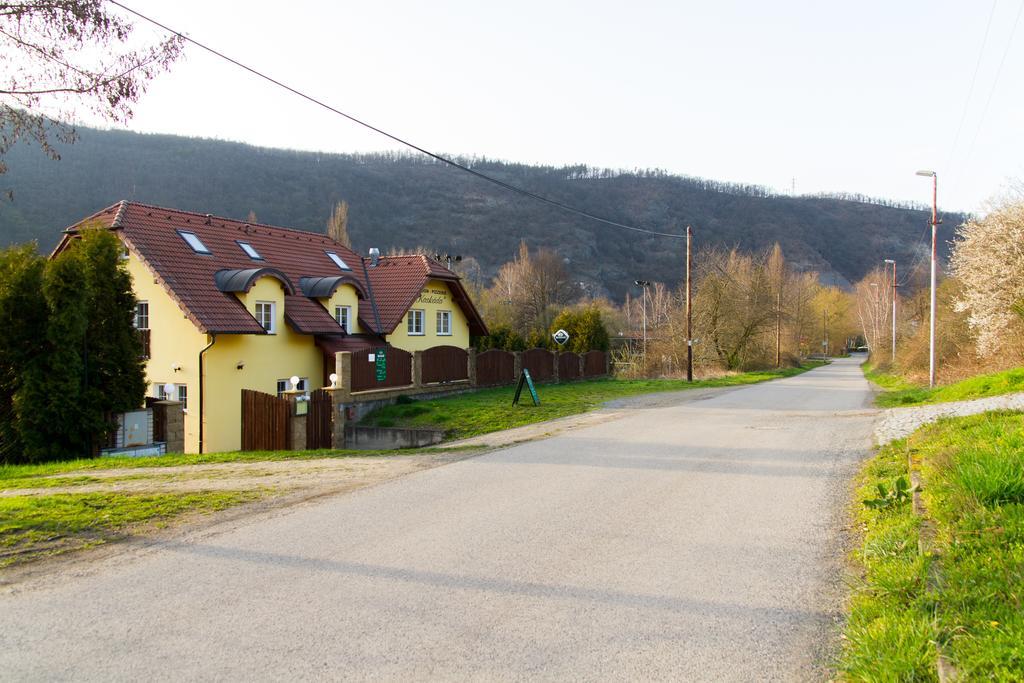 Guest House Kaskáda Vrané nad Vltavou Extérieur photo