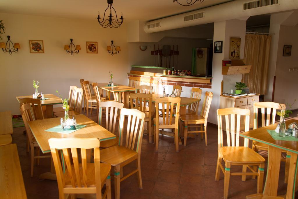 Guest House Kaskáda Vrané nad Vltavou Extérieur photo