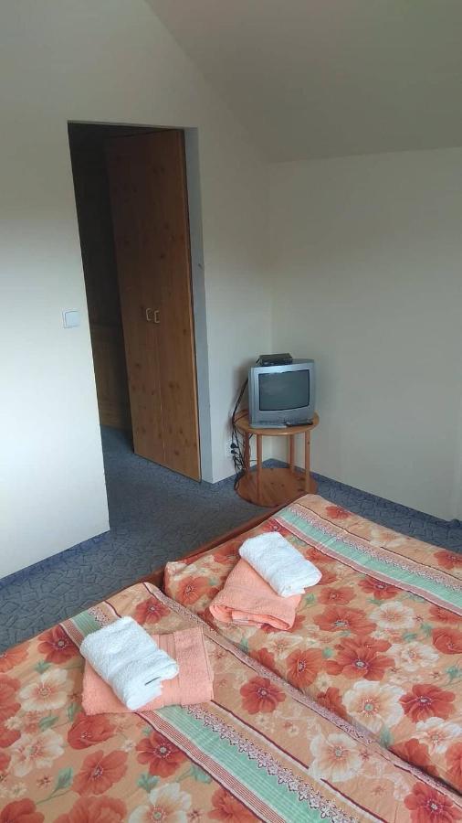 Guest House Kaskáda Vrané nad Vltavou Extérieur photo